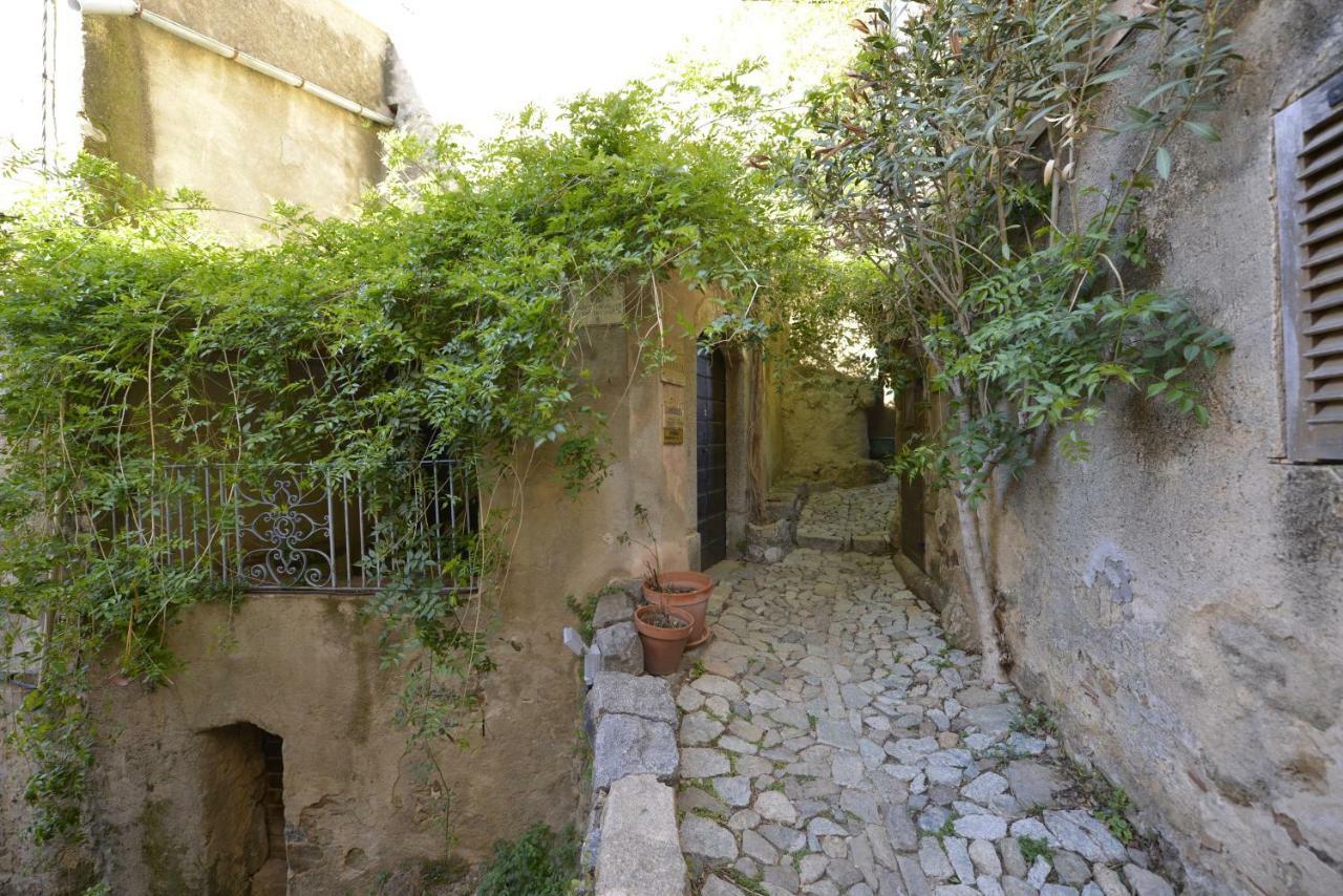 Hotel Palazzu Pigna Eksteriør bilde